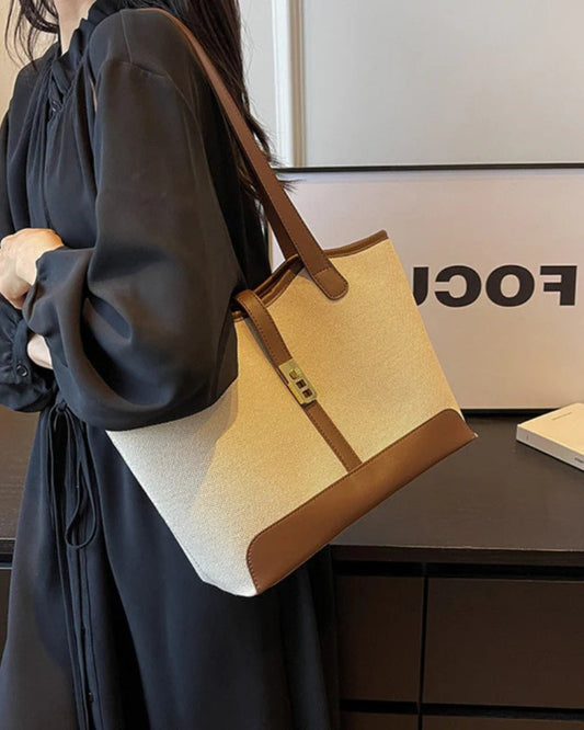 St Tropez Shoulderbag | Savile & Co.