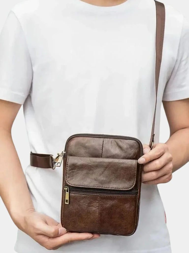 Essential Leather Shoulder Bag | Savile & Co.