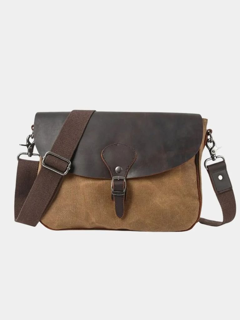 Windsor Messenger Shoulder Bag | Savile & Co.