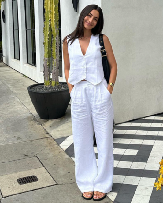 Classy Lady - Linen Two-piece Set | Savile & Co.
