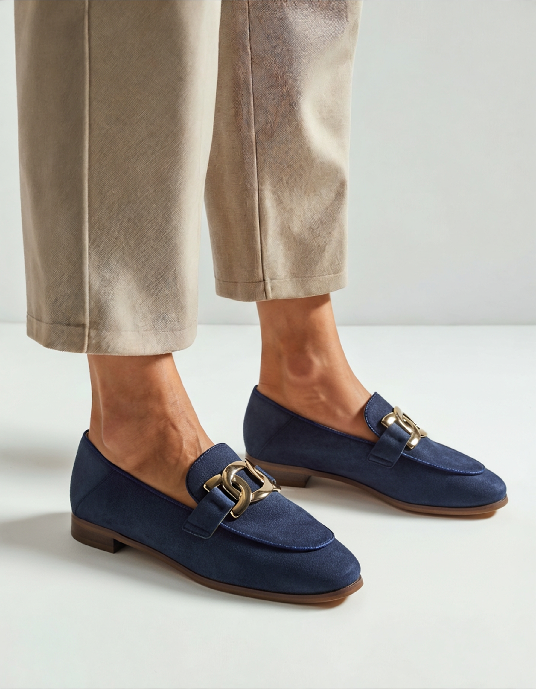 Duchess Loafers Suede | Savile & Co.