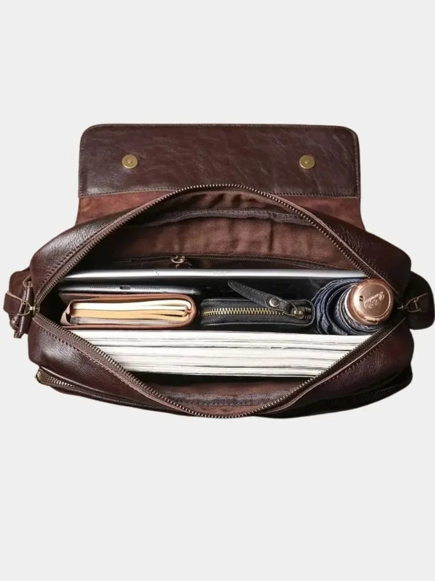 Classic Messenger Leather Bag | Savile & Co.