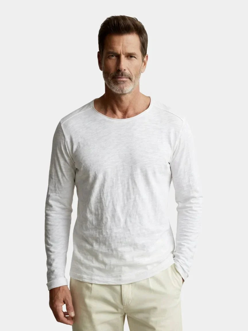 Essential Vintage Cotton Long Sleeve Tee | Savile & Co.