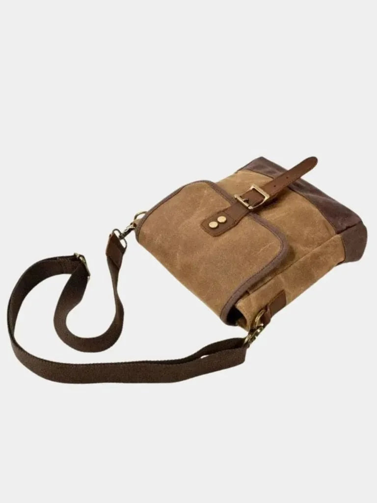 Leather Crossbody Shoulder Bag | Savile & Co.