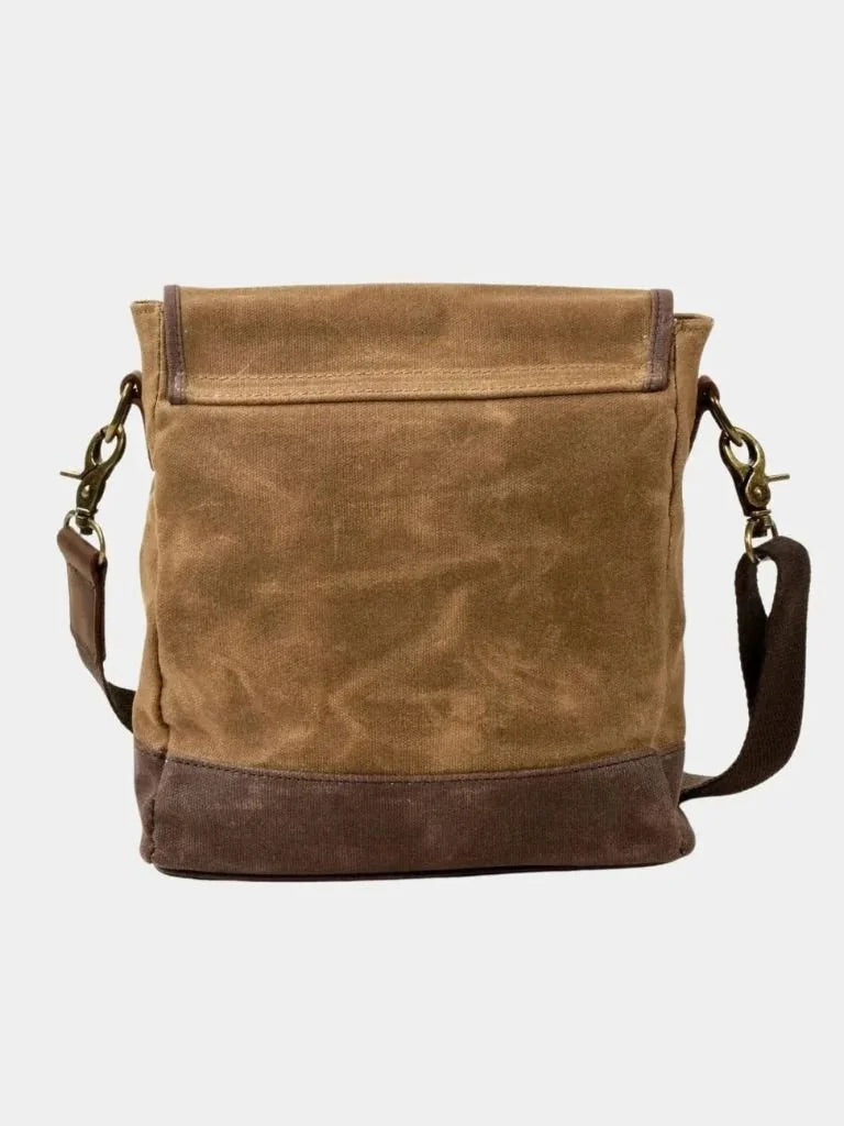 Leather Crossbody Shoulder Bag | Savile & Co.