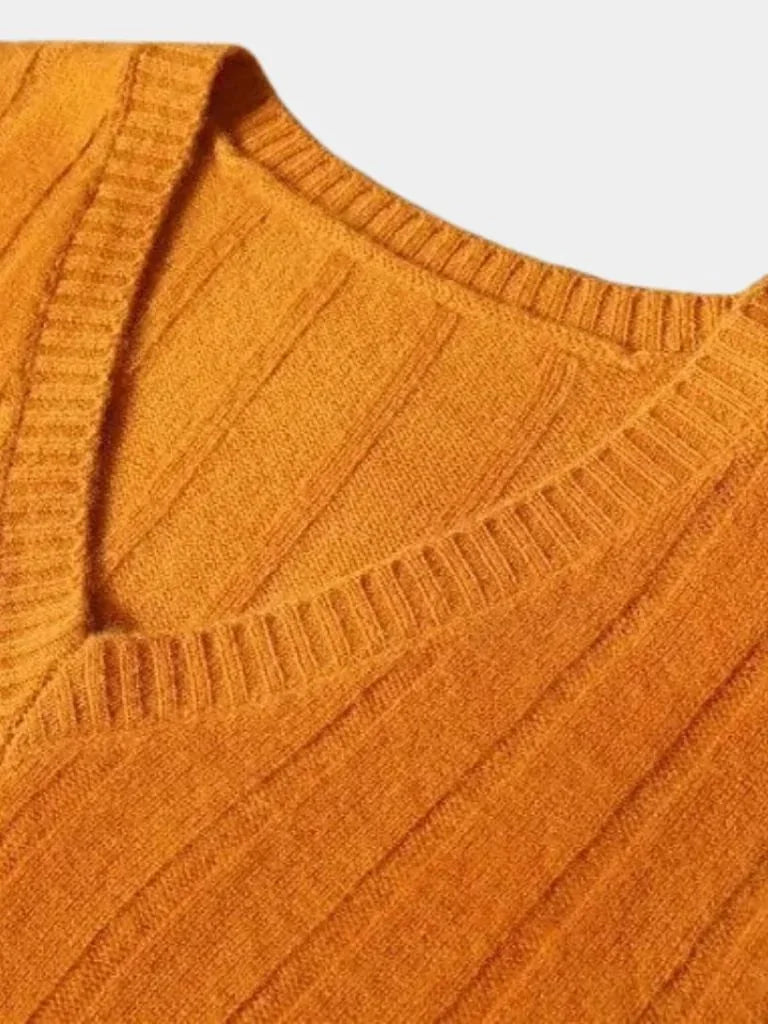 100% Merino Wool Pullover Sweater Vest | Savile & Co.
