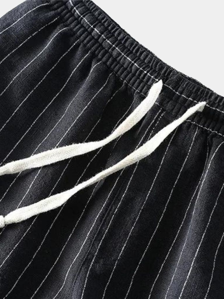 Velin Coast Shorts | Savile & Co.