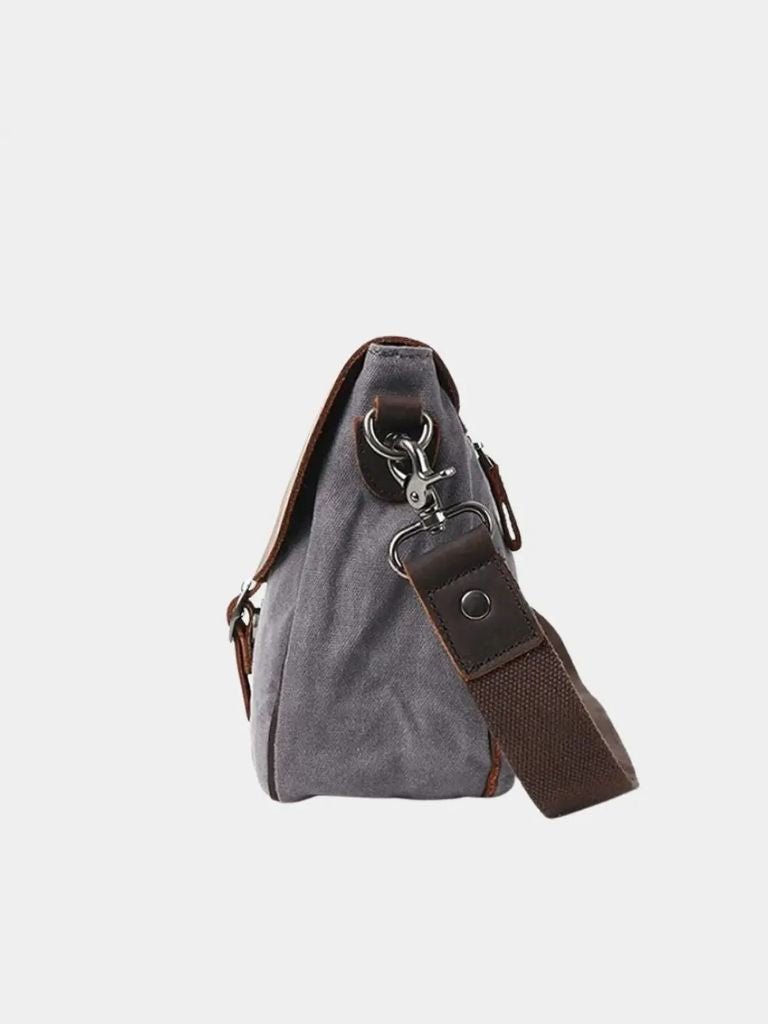 Windsor Messenger Shoulder Bag | Savile & Co.